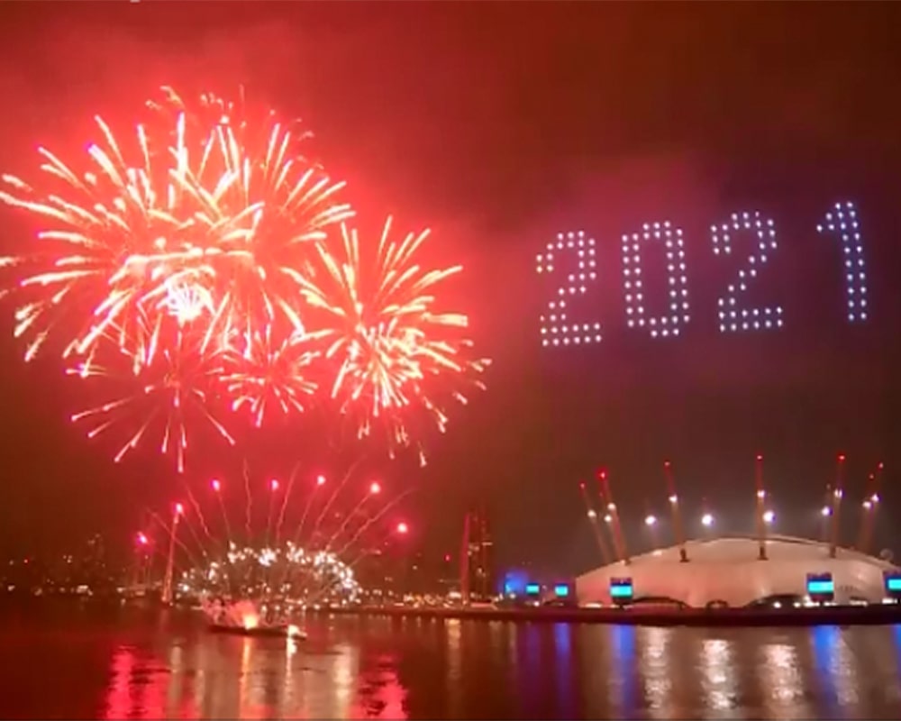 Новый год 2021 - Салюты со всего мира