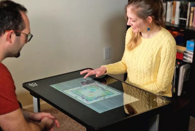 Прототип 24-дюймовой модели стола Infinity Game Table